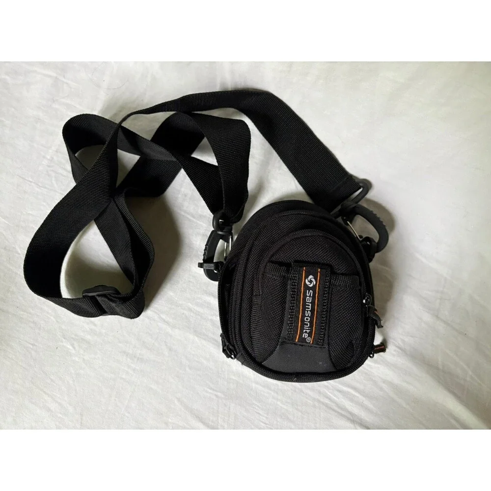 Samsonite Small Camera Bag Black 2 Pockets Case Belt Loop and Shoulder Strap